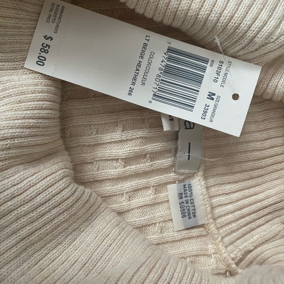 Pria Cotton Cable Knit Turtle Neck Sweater, Size Medium - Picture 9 of 12